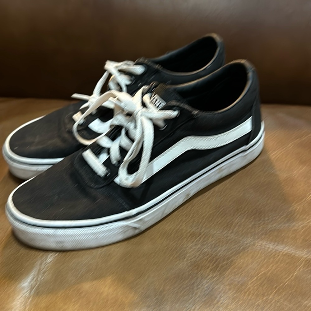 Women’s VANS *MAKE ME AN OFFER*